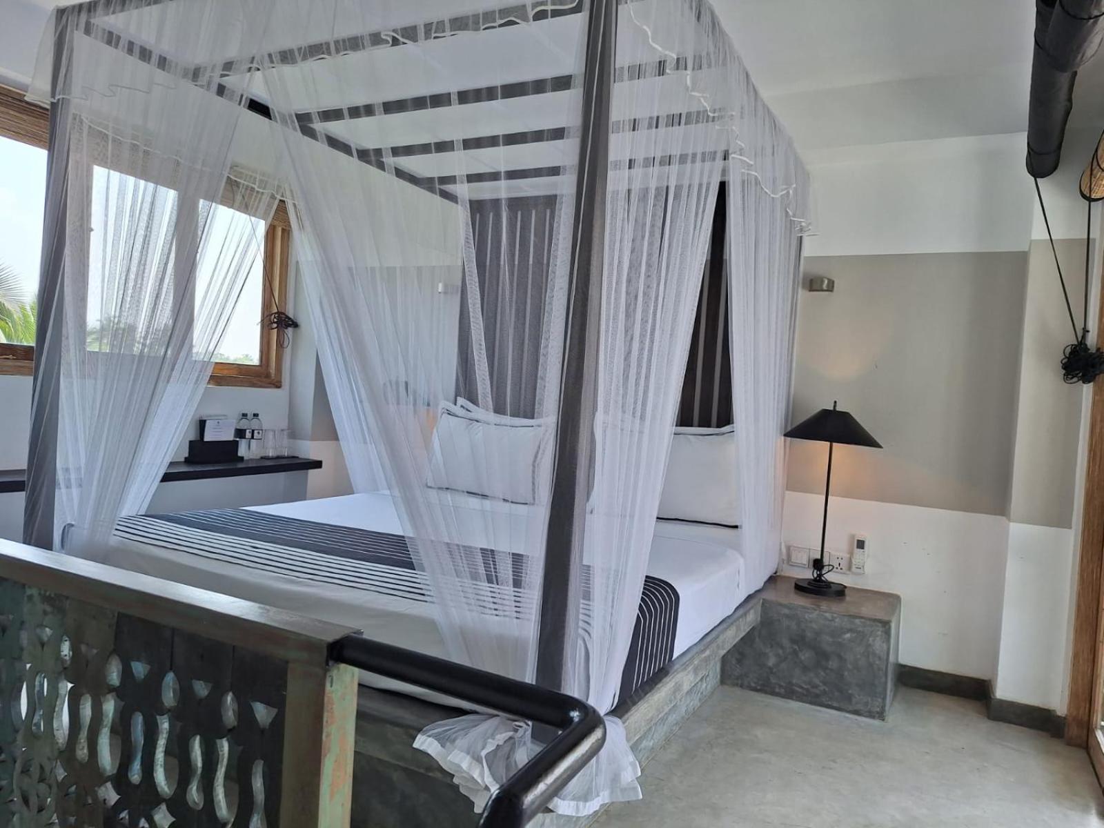 Temptation Hotel Hikkaduwa Exterior photo